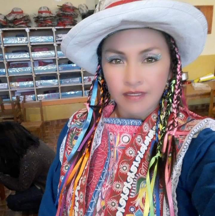 EVELYN KAREN GATES - Docente